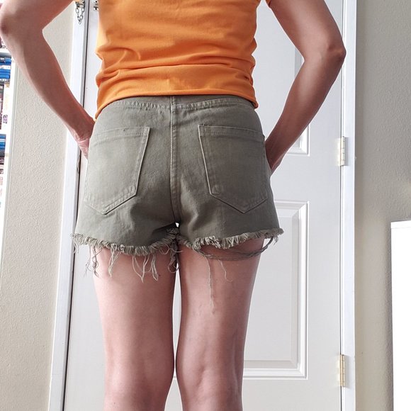 COTTON ON The Flashback High Rise Distessed Button Fly Olive Green Short SZ 4 - Picture 3 of 15